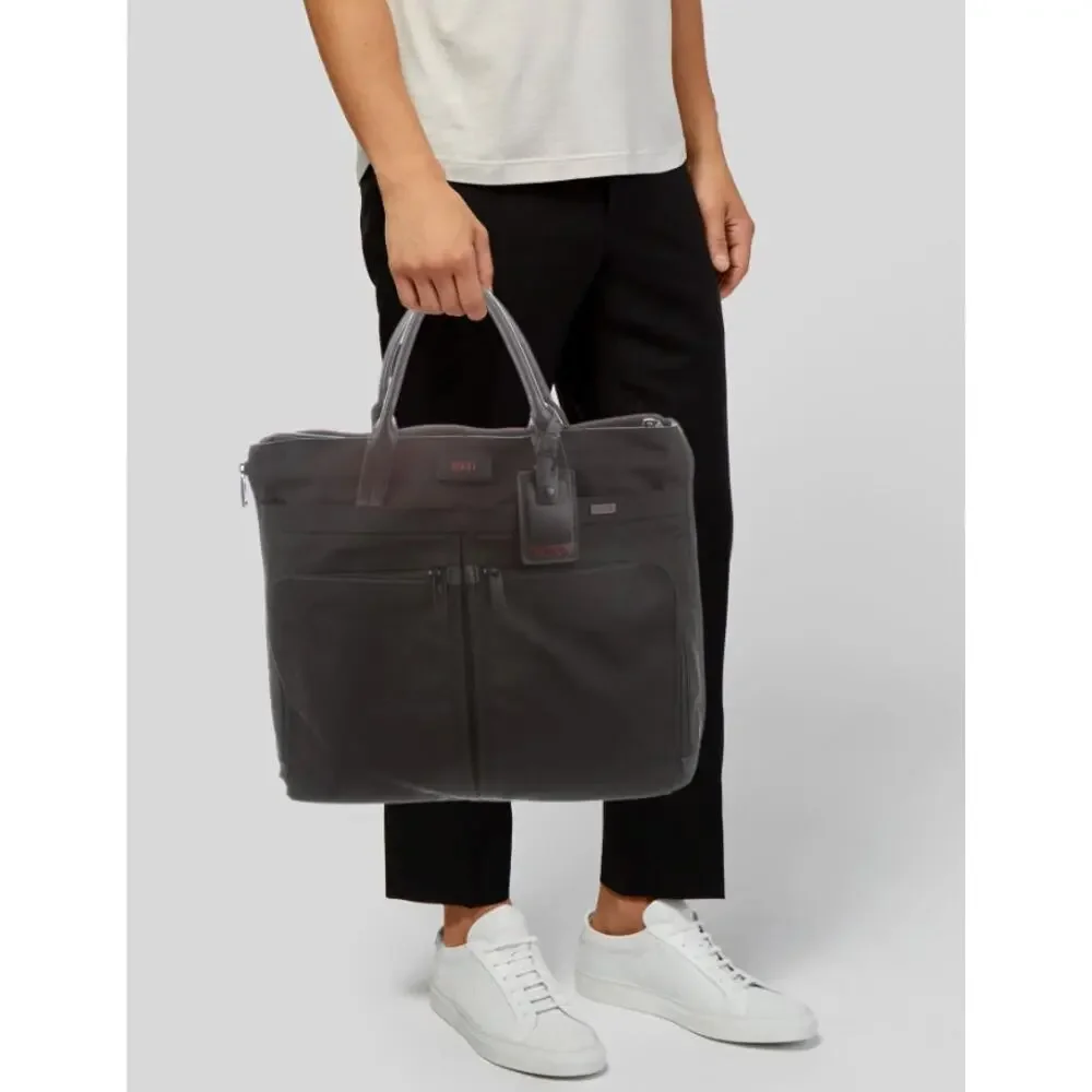 Tumi alpha bravo